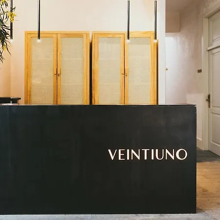 Veintiuno Emblematic - Adults Only Otel 4*