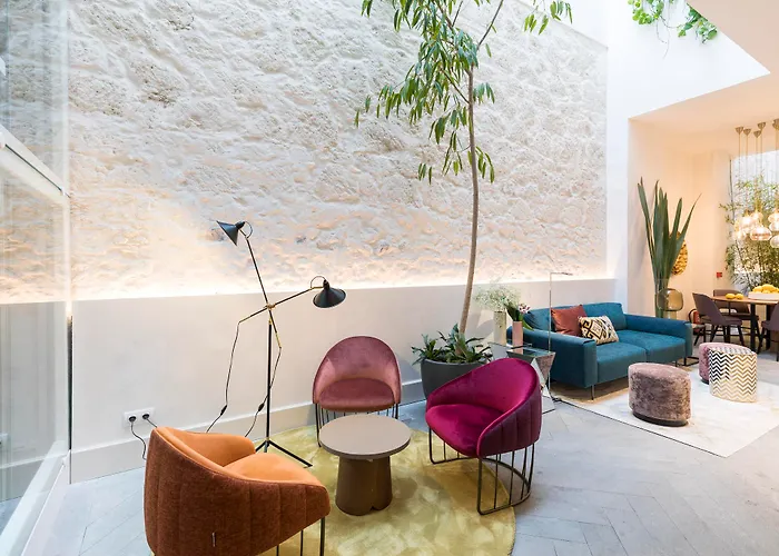 Veintiuno Emblematic - Adults Only Hotel