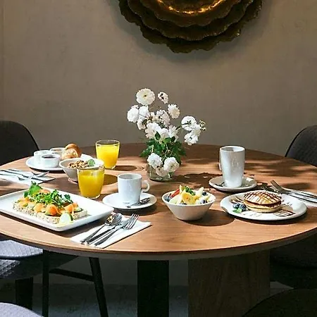 Hotel Veintiuno Emblematic By Airnest (adults Only) 4*