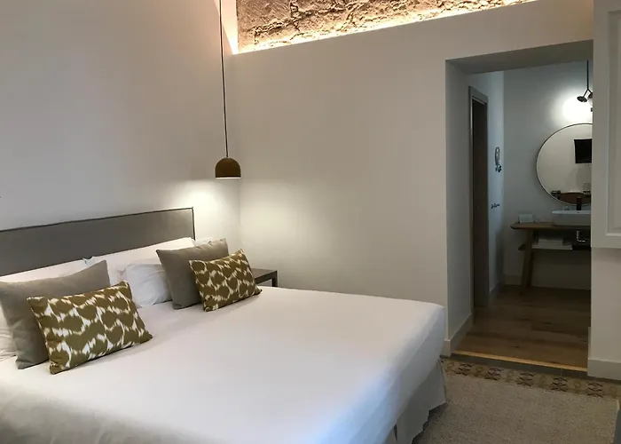 מלון Veintiuno Emblematic Hotels By Airnest (Adults Only)