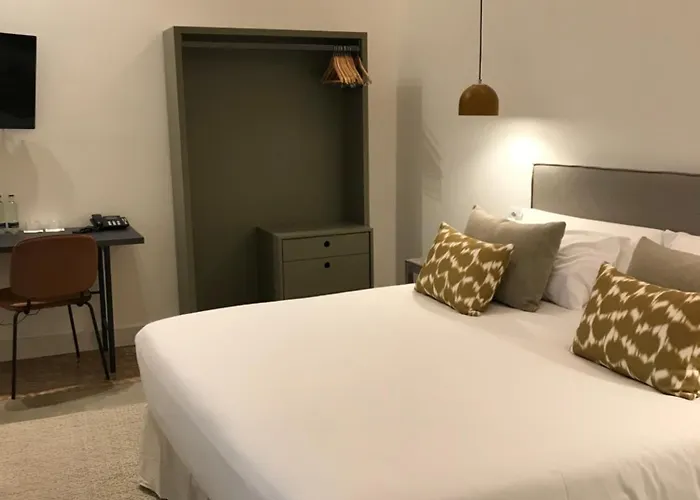 Veintiuno Emblematic Hotels By Airnest (Adults Only) מלון 4*